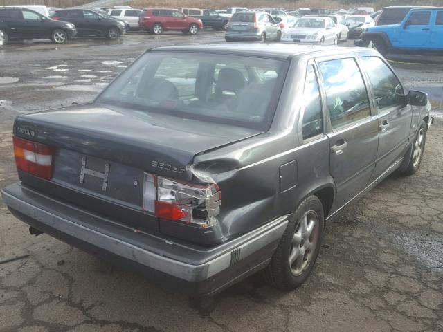 YV1LS5514P2083169 - 1993 VOLVO 850 GRAY photo 4