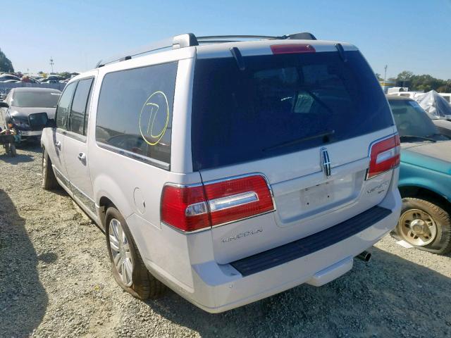 5LMJJ3J51EEL00081 - 2014 LINCOLN NAVIGATOR WHITE photo 3