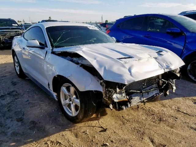 1FA6P8TH3J5165086 - 2018 FORD MUSTANG WHITE photo 1