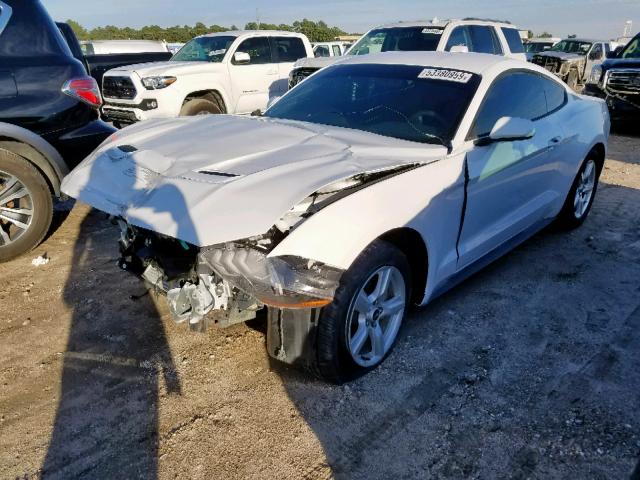 1FA6P8TH3J5165086 - 2018 FORD MUSTANG WHITE photo 2
