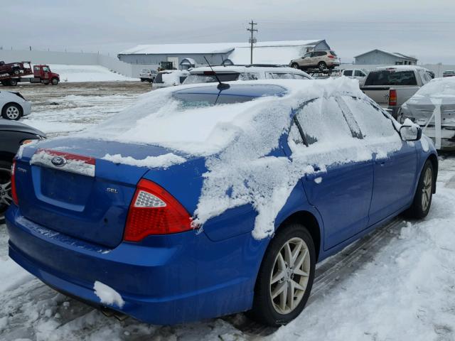 3FAHP0JA0BR215070 - 2011 FORD FUSION SEL BLUE photo 4