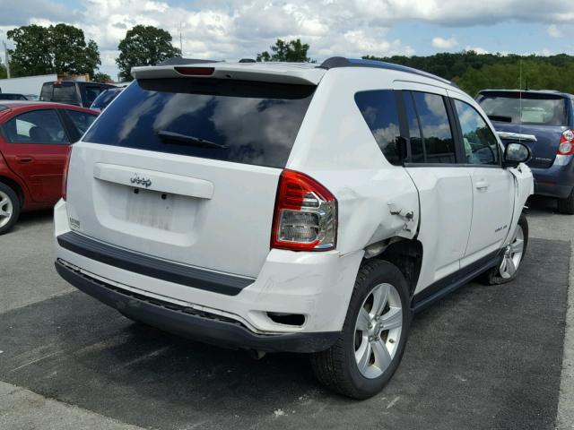 1C4NJCBA5CD634220 - 2012 JEEP COMPASS SP თეთრი ფოტო 4