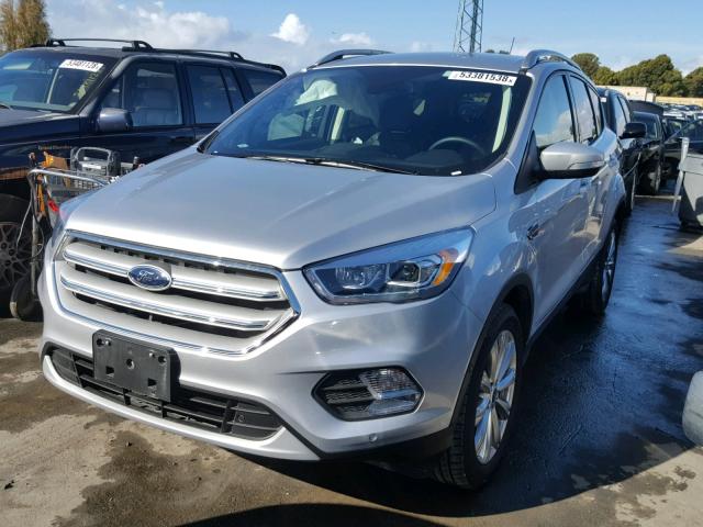 1FMCU9J94JUC89778 - 2018 FORD ESCAPE TIT SILVER photo 2