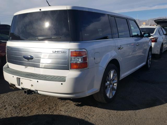 2FMDK53C99BA94482 - 2009 FORD FLEX LIMIT WHITE photo 4