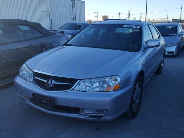 19UUA56603A064983 - 2003 ACURA 3.2TL SILVER photo 2