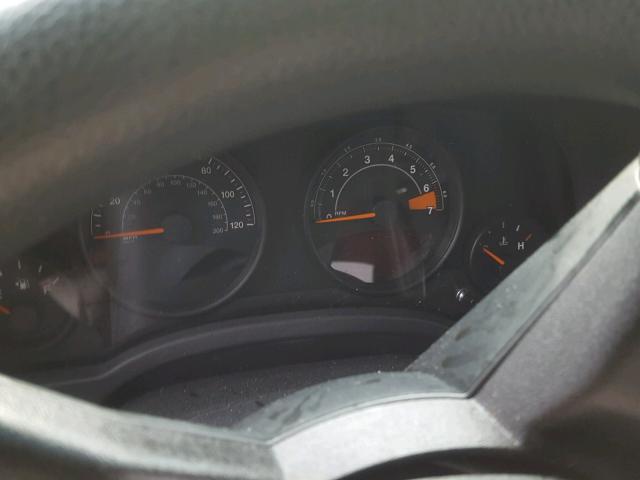 1C4NJDBB4GD557019 - 2016 JEEP COMPASS SP 银色 照片 8