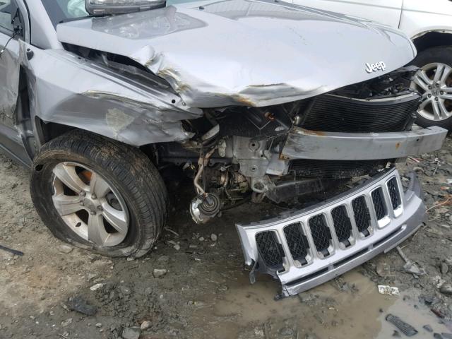 1C4NJDBB4GD557019 - 2016 JEEP COMPASS SP 银色 照片 9