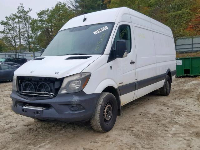 WD3PE8DC9E5934391 - 2014 MERCEDES-BENZ SPRINTER 2 WHITE photo 2