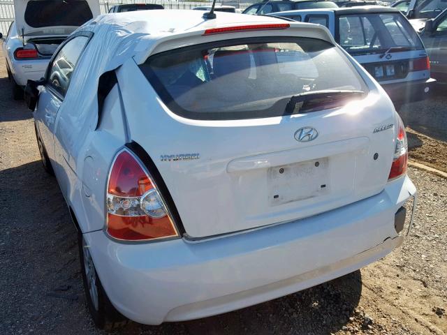 KMHCM3AC0BU201108 - 2011 HYUNDAI ACCENT GL WHITE photo 3