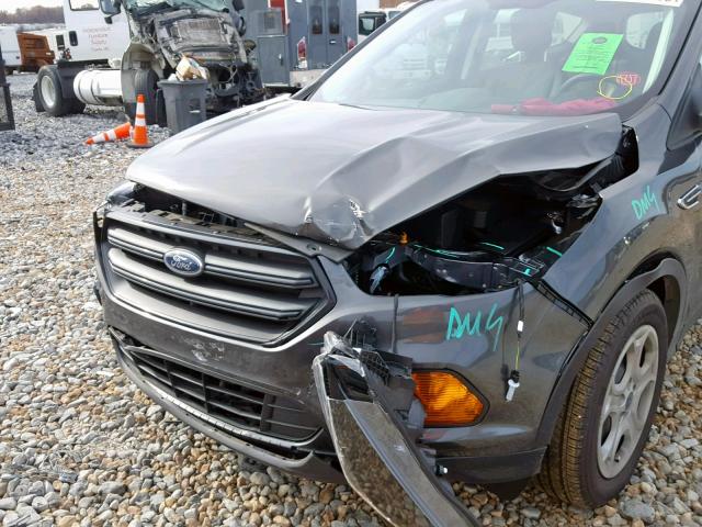 1FMCU0F76JUA88709 - 2018 FORD ESCAPE S GRAY photo 9