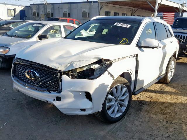 3PCAJ5M33KF127493 - 2019 INFINITI QX50 ESSEN WHITE photo 2