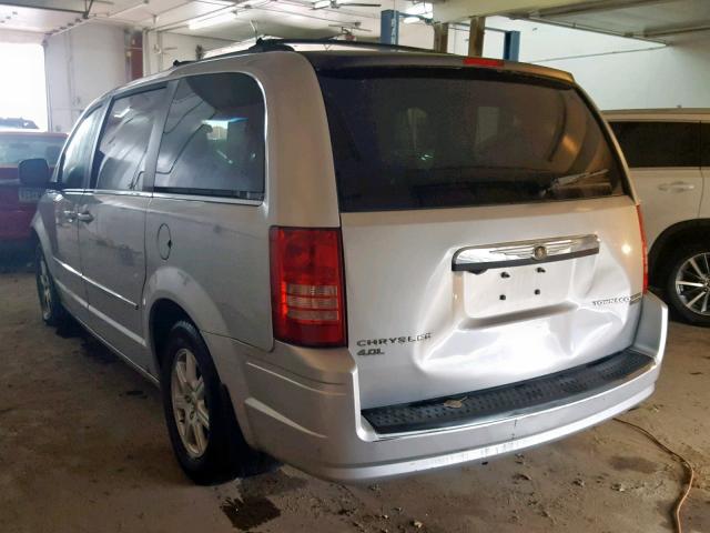 2A4RR8DXXAR495120 - 2010 CHRYSLER TOWN & COU SILVER photo 3