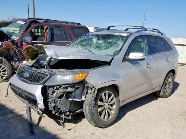 5XYKW4A2XCG261827 - 2012 KIA SORENTO SX SILVER photo 2