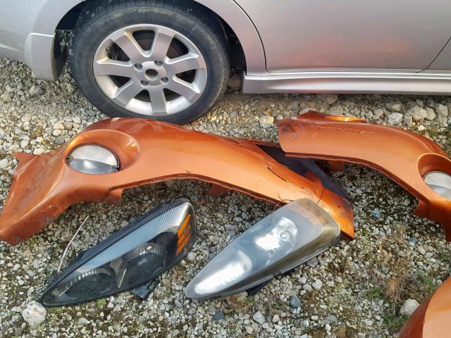 2G2WP542741248954 - 2004 PONTIAC GRAND PRIX ORANGE photo 9