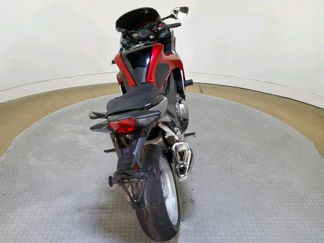 JH2SC6316AK000623 - 2010 HONDA VFR1200 F TWO TONE photo 9