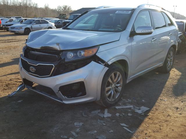 5XYKW4A23DG412573 - 2013 KIA SORENTO SX SILVER photo 2