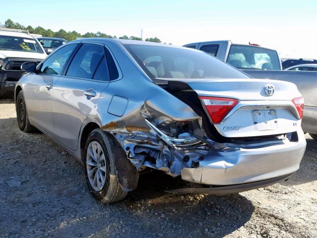 4T4BF1FK8FR512694 - 2015 TOYOTA CAMRY LE SILVER photo 3