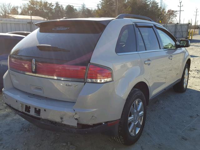 2LMDU68C47BJ21730 - 2007 LINCOLN MKX TAN photo 4