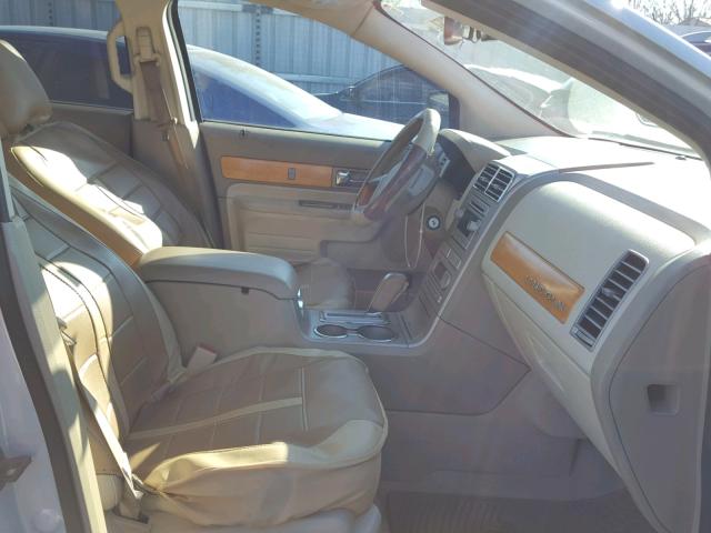 2LMDU68C47BJ21730 - 2007 LINCOLN MKX TAN photo 5