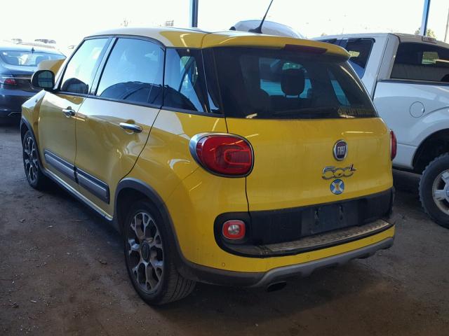 ZFBCFADH1EZ022645 - 2014 FIAT 500L TREKK YELLOW photo 3