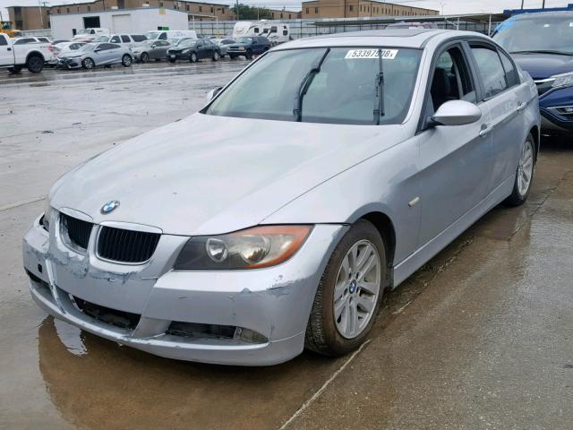 WBAVB13516KX48649 - 2006 BMW 325XI SILVER photo 2