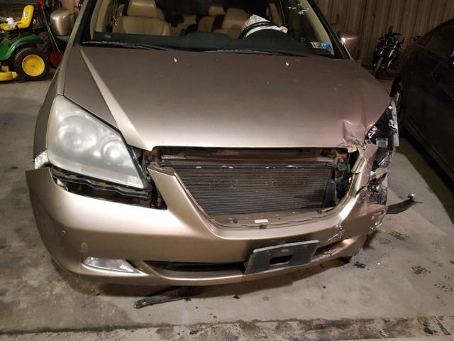 5FNRL38865B072775 - 2005 HONDA ODYSSEY TO GOLD photo 9