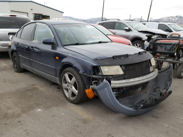 WVWMA63B5WE152544 - 1998 VOLKSWAGEN PASSAT GLS BLUE photo 1