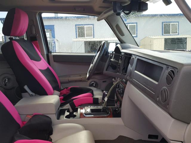 1J8HG58N36C338018 - 2006 JEEP COMMANDER BLACK photo 5