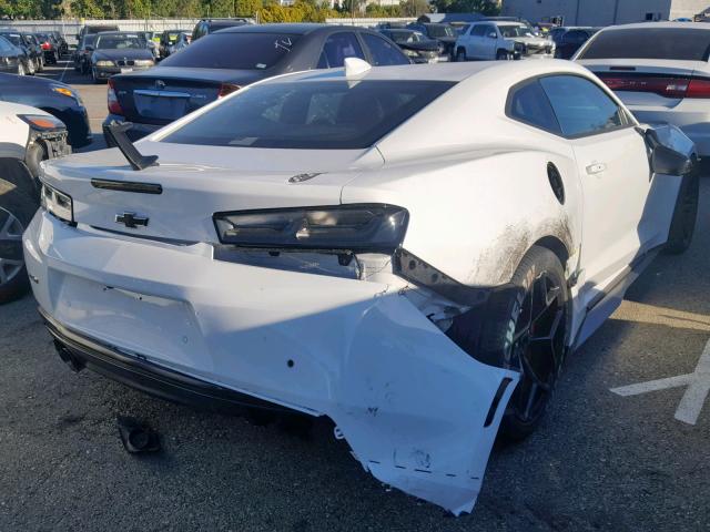 1G1FJ1R6XJ0184135 - 2018 CHEVROLET CAMARO ZL1 WHITE photo 4