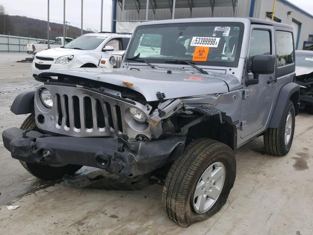 1C4GJWAG7JL929919 - 2018 JEEP WRANGLER S SILVER photo 2