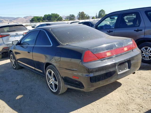 1HGCG32711A026091 - 2001 HONDA ACCORD EX BLACK photo 3