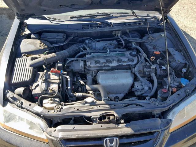 1HGCG32711A026091 - 2001 HONDA ACCORD EX BLACK photo 7