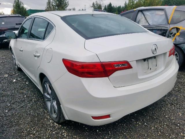 19VDE1F76DE020157 - 2013 ACURA ILX 20 TEC WHITE photo 3