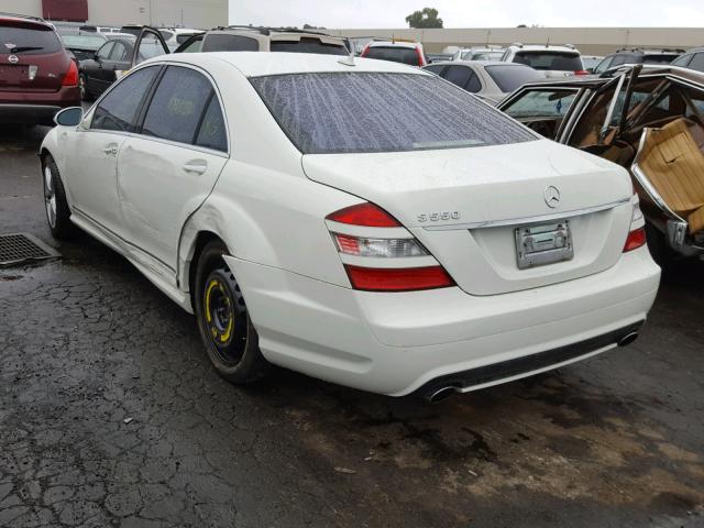 WDDNG71X68A196608 - 2008 MERCEDES-BENZ S 550 WHITE photo 3