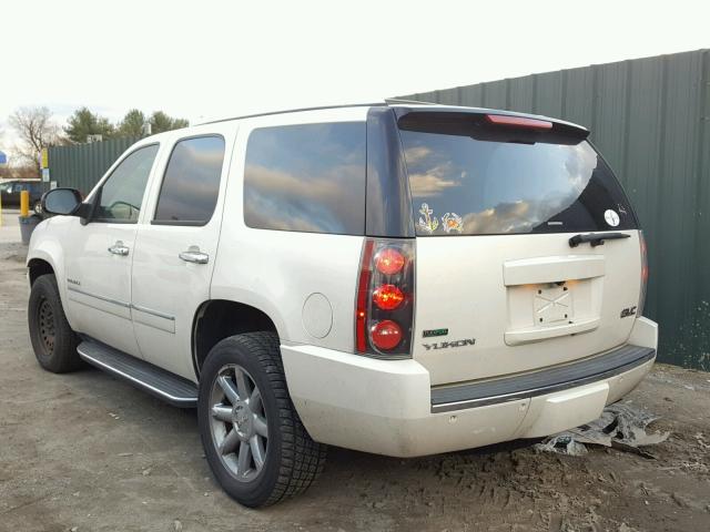 1GKS2EEF1BR262805 - 2011 GMC YUKON DENA CREAM photo 3