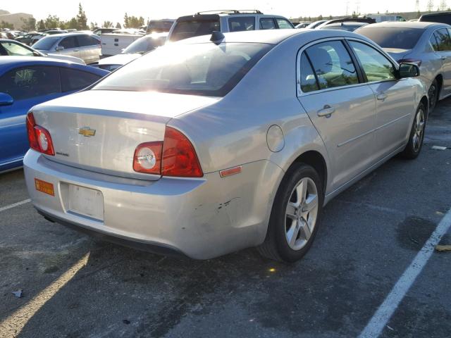 1G1ZA5E01CF379272 - 2012 CHEVROLET MALIBU LS 银色 照片 4