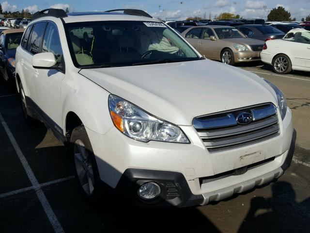 4S4BRDPC4D2281294 - 2013 SUBARU OUTBACK 3. WHITE photo 1