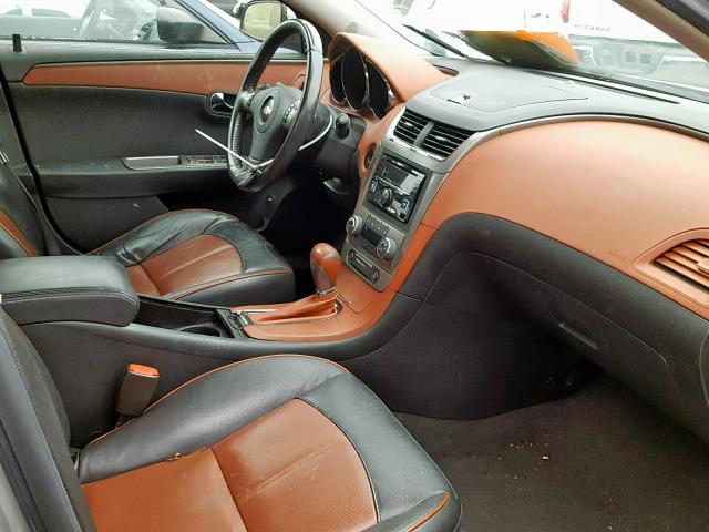 1G1ZK577784168376 - 2008 CHEVROLET MALIBU LTZ 银色 照片 5