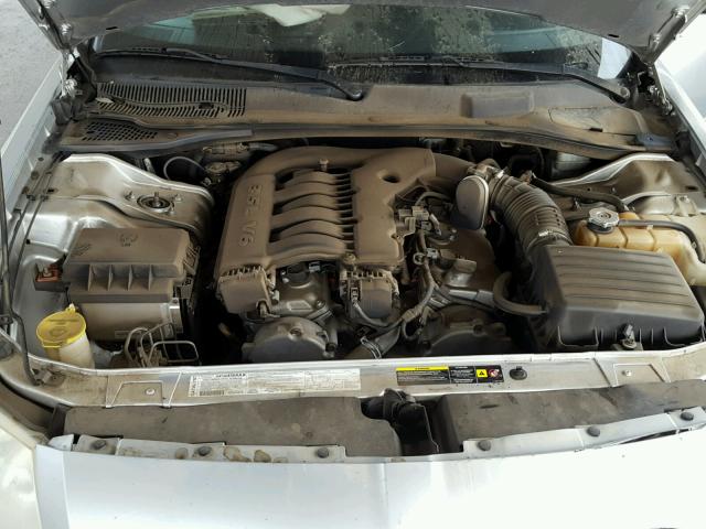 2D4FV47V76H442883 - 2006 DODGE MAGNUM SXT SILVER photo 7