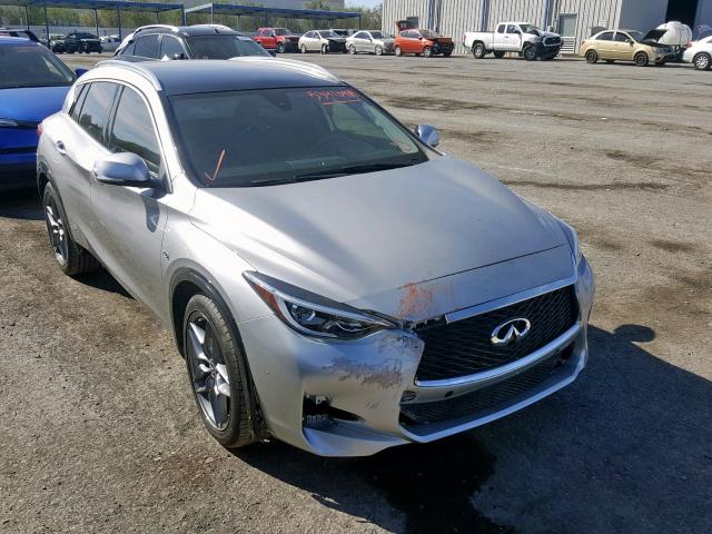 SJKCH5CP7JA054058 - 2018 INFINITI QX30 BASE SILVER photo 1