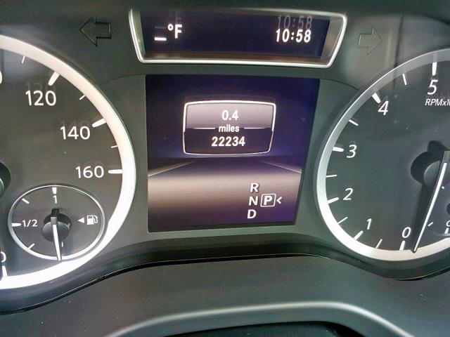 SJKCH5CP7JA054058 - 2018 INFINITI QX30 BASE SILVER photo 8