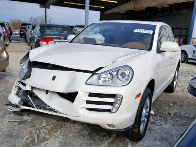 WP1AA2AP5ALA03791 - 2010 PORSCHE CAYENNE WHITE photo 2