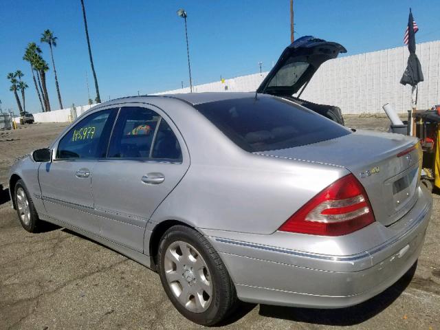 WDBRF61J25A658905 - 2005 MERCEDES-BENZ C 240 SILVER photo 3