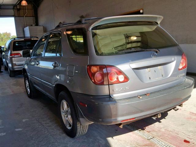 JT6GF10U6Y0078453 - 2000 LEXUS RX 300 GOLD photo 3