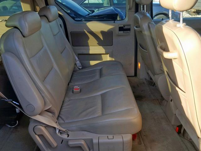 2FMZA52275BA69785 - 2005 FORD FREESTAR S GRAY photo 6