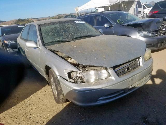 4T1BF28K81U130414 - 2001 TOYOTA CAMRY LE SILVER photo 1