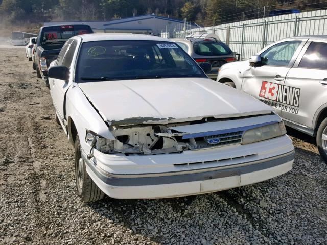 2FACP74W0NX227851 - 1992 FORD CROWN VICT WHITE photo 1