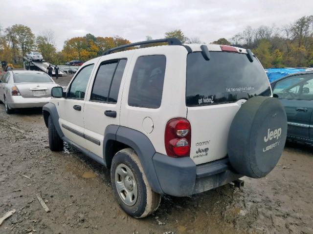 1J4GL48K26W242212 - 2006 JEEP LIBERTY SP WHITE photo 3