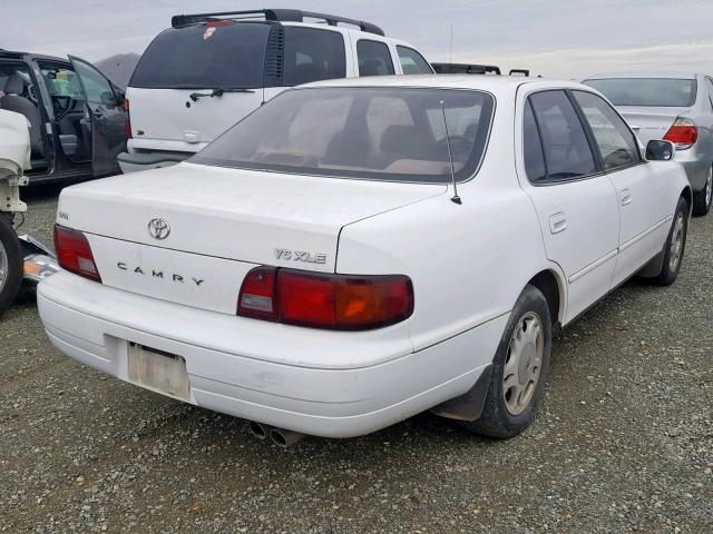 JT2GK13E4S0108056 - 1995 TOYOTA CAMRY XLE WHITE photo 4