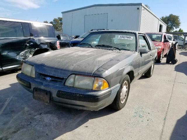 1FABP41A5KF304725 - 1989 FORD MUSTANG LX GRAY photo 2